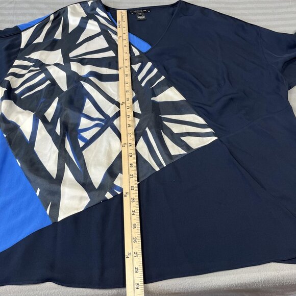 Lafayette 148 Shirt Womens 2X Blue Black Silk Geometric Print Blouse Top Plus - Picture 6 of 6
